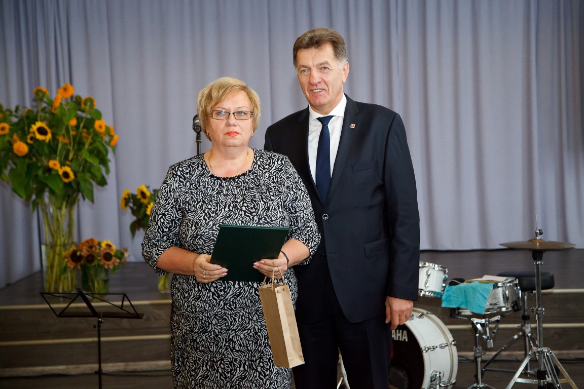 Socialiniams darbuotojams padėkojo ir premjeras, ir ministras, ir meras